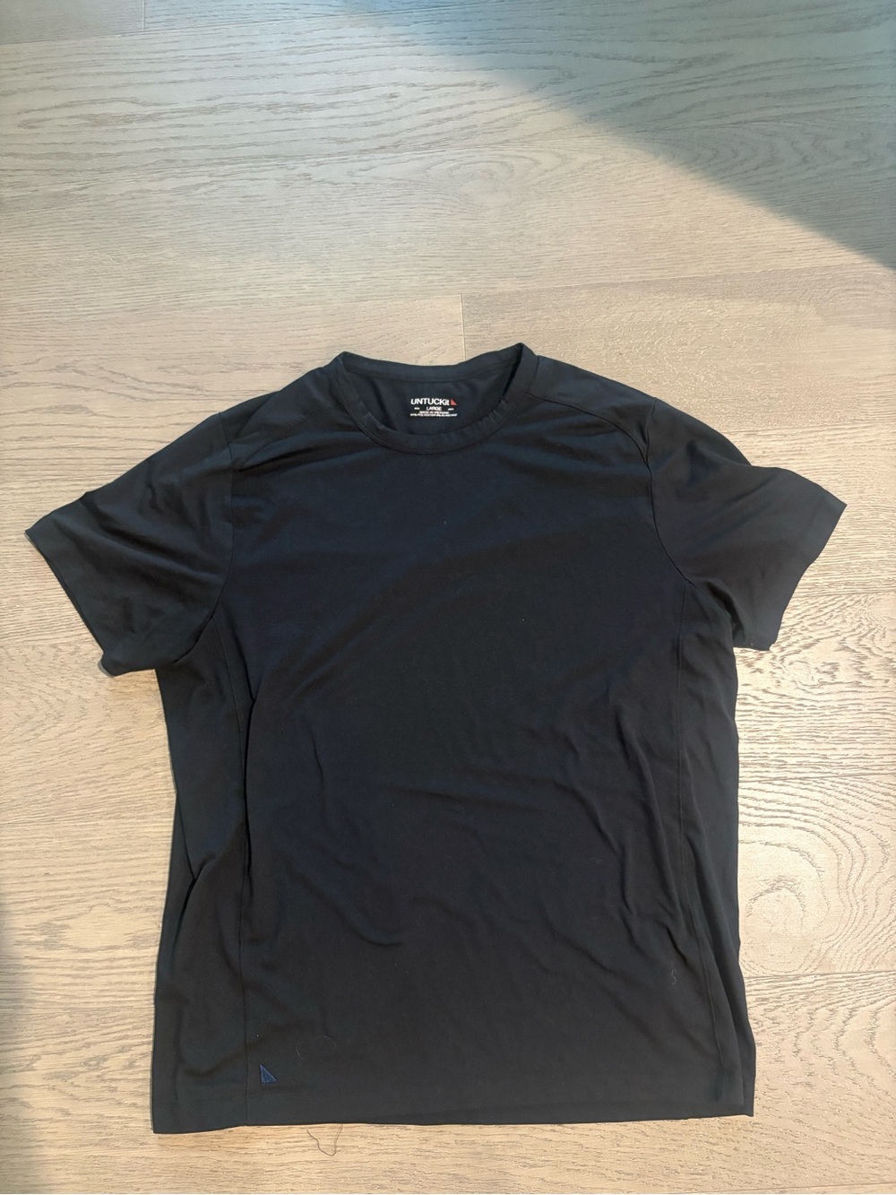 UNTUCKit Men's Short Sleeve Crew Neck Tee — Black